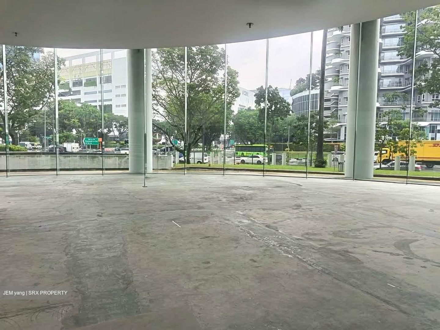 The Furniture Mall (D22), Factory #558394301
